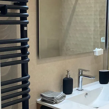 Luxury Studio Apartment